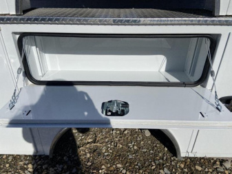 New CM Aluminum Service Body 98 78