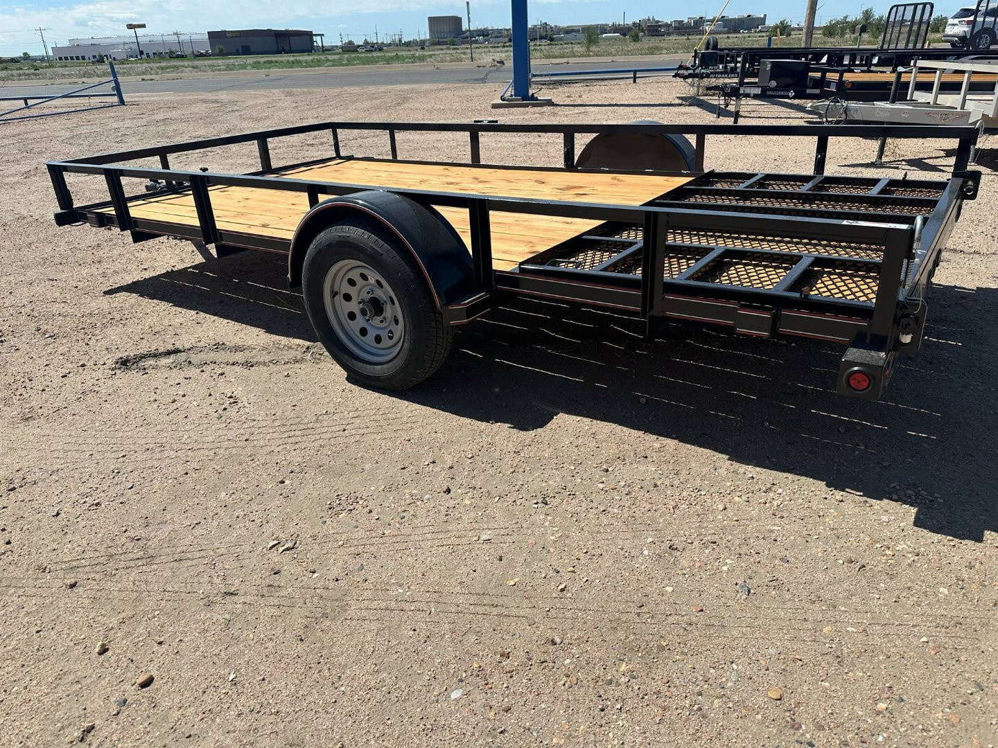 New 2025 Diamond T 14' Utility Trailer Railside
