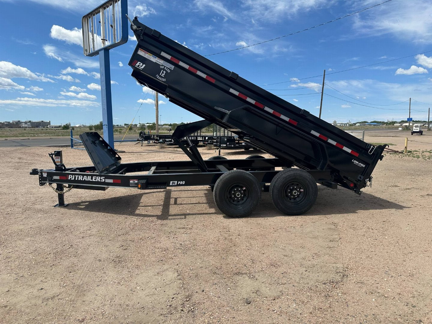 New 2025 PJ 14' Low Pro Dump (DL)