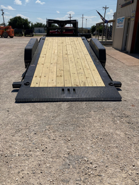 New 2026 Load Trail GG 83" X 24' Tilt-N-Go Gooseneck Tandem Axle Tilt Deck I-Beam Frame