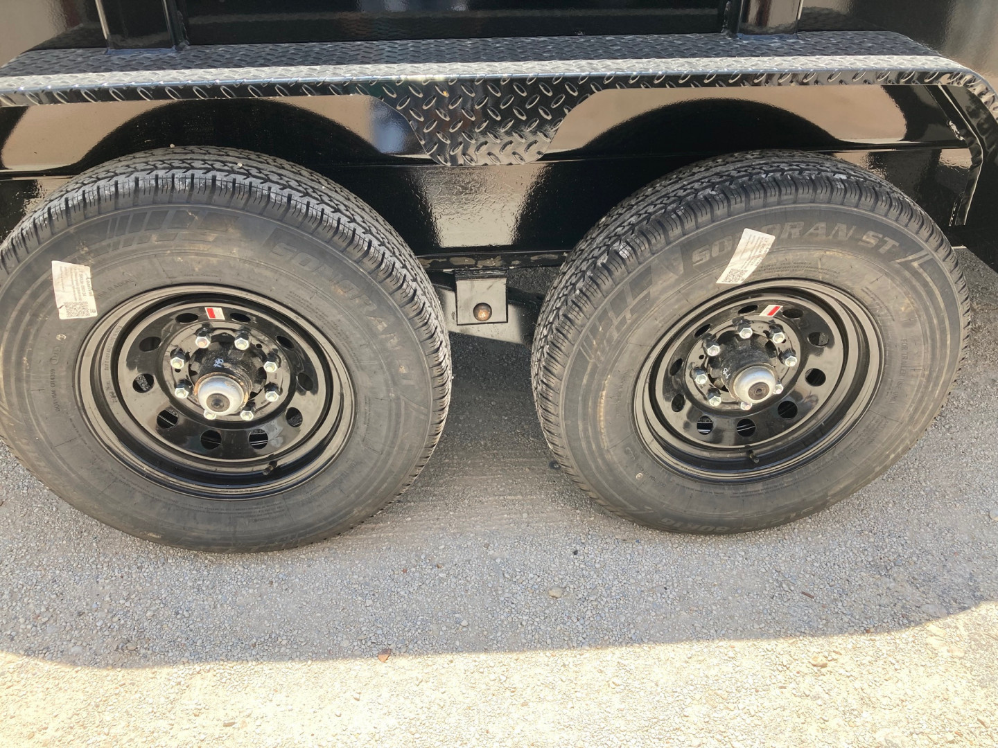 New 2026 Load Trail GD 14' x 83" Tandem Axle Gooseneck Low-Pro Dump Trailer