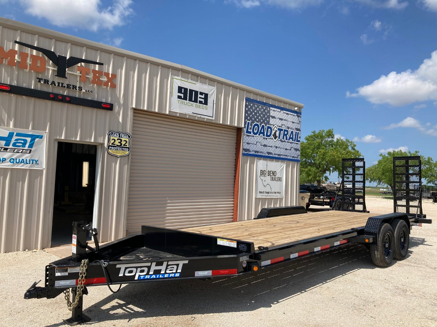 New 2025 Top Hat 22'X83" Equipment Trailer