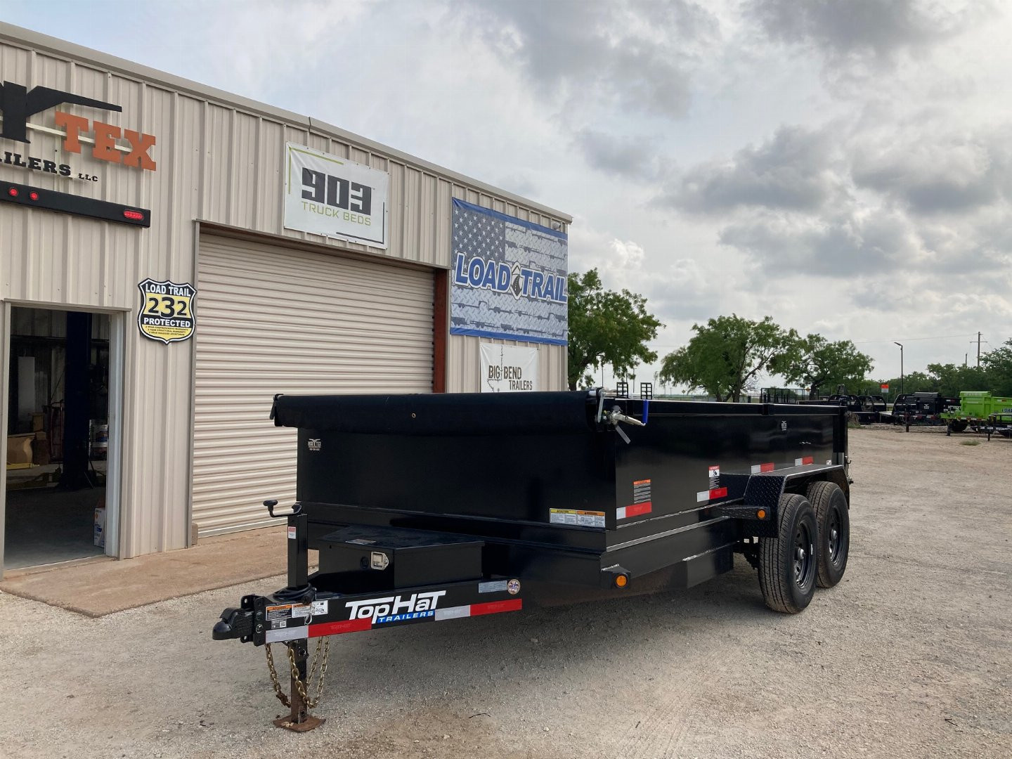 New 2025 Top Hat 14' x 83" Dump Trailer