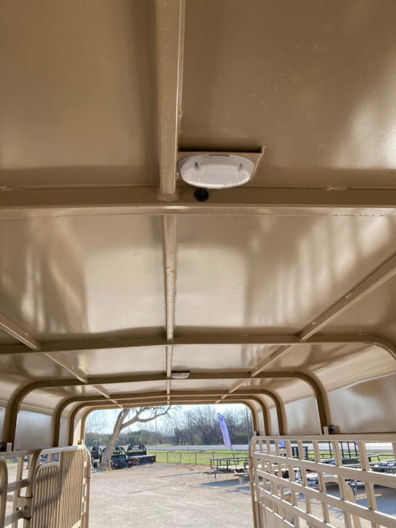 New 2024 Big Bend GN 24' X 6'8" Stock Trailer With Deluxe Tack/Butterfly Gate