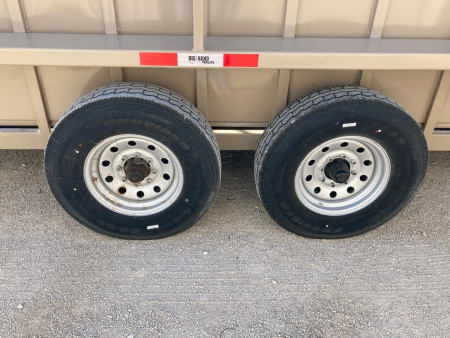 New 2024 Big Bend GN 24' X 6'8" Stock Trailer With Deluxe Tack/Butterfly Gate