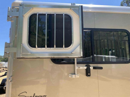 New 2026 Sundowner Trailers CHARTER TR SE 2H BP Horse Trailer