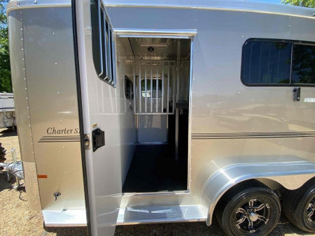 New 2026 Sundowner Trailers CHARTER TR SE 2H BP Horse Trailer