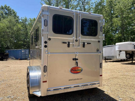 New 2026 Sundowner Trailers CHARTER TR SE 2H BP Horse Trailer