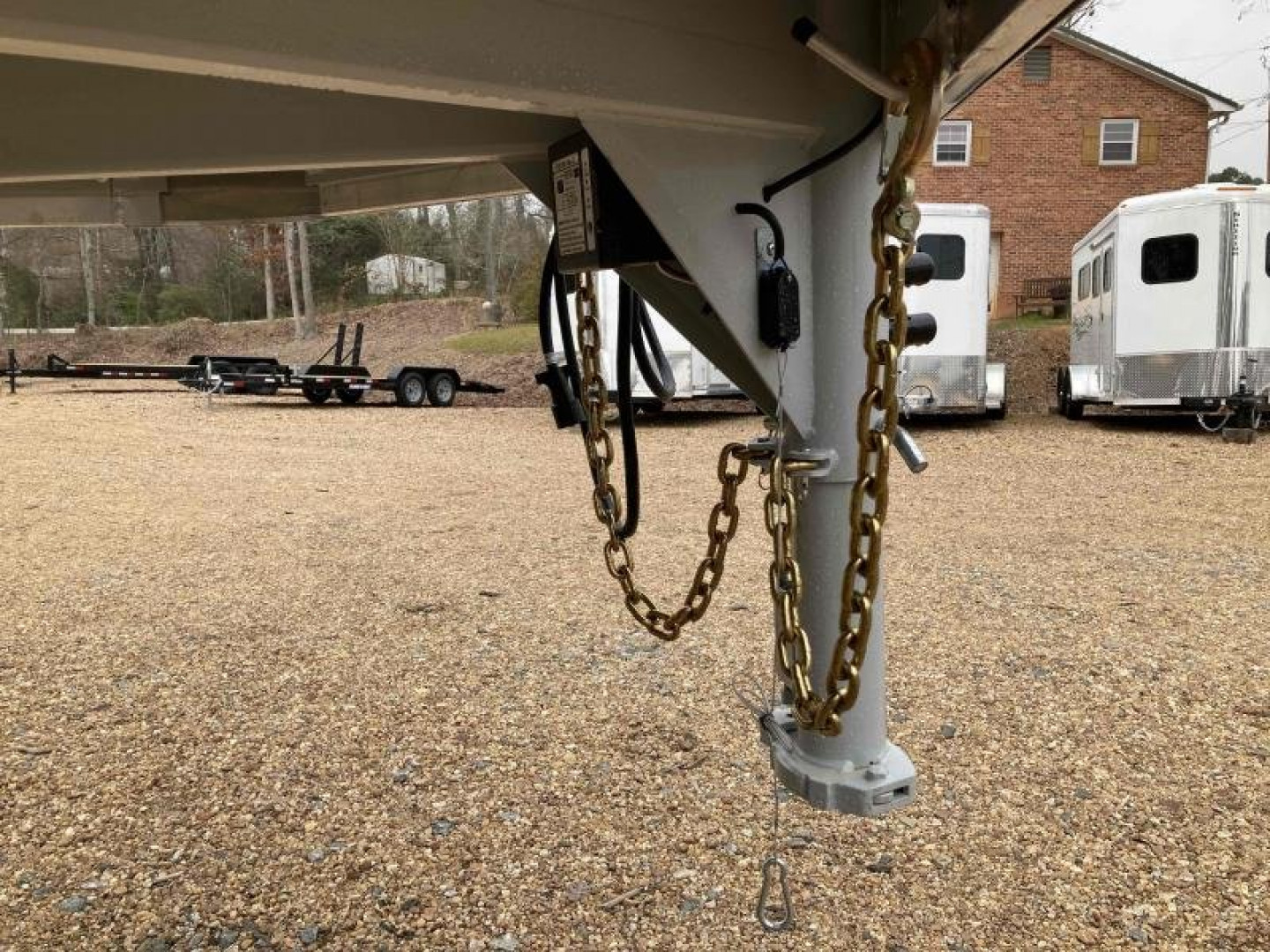 New Sundowner Charter TR SE 2+1 Gooseneck Horse Trailer