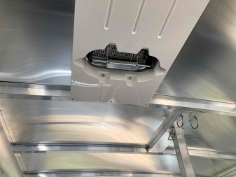 New Sundowner Charter TR SE 2+1 Gooseneck Horse Trailer