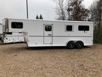 New Sundowner Charter TR SE 2+1 Gooseneck Horse Trailer