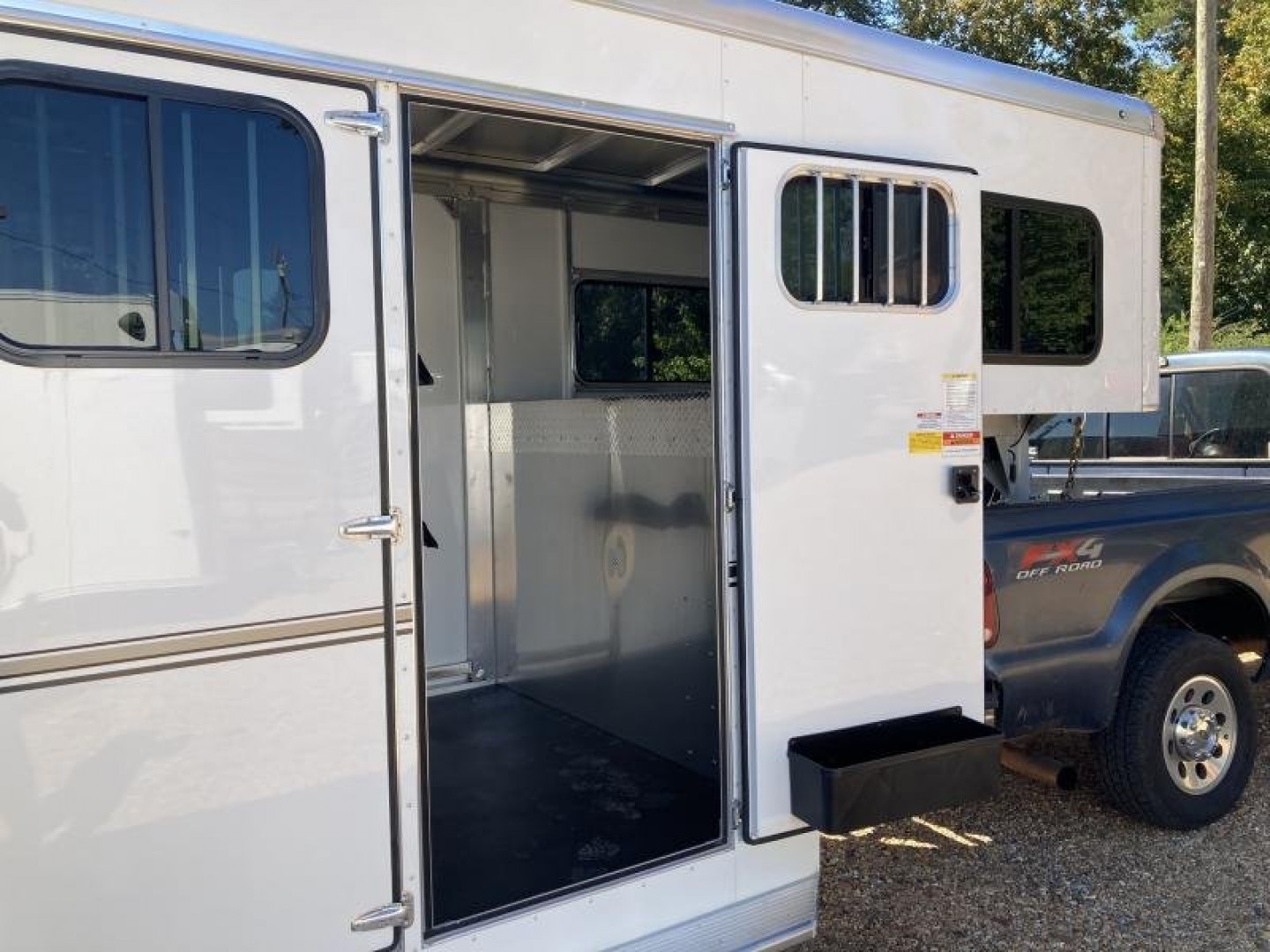 New Sundowner Charter TR SE Gooseneck 2 Horse Trailer