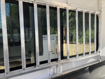 New Sundowner Charter TR SE Gooseneck 2 Horse Trailer