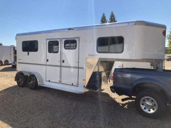 New Sundowner Charter TR SE Gooseneck 2 Horse Trailer