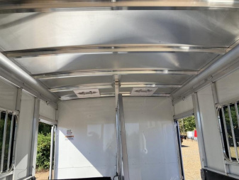New Sundowner Charter TR SE Gooseneck 2 Horse Trailer