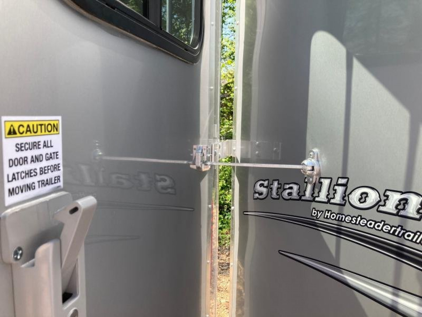 New 2026 Homesteader Trailer 213SB Horse Trailer