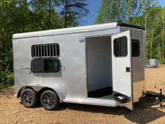 New 2026 Homesteader Trailer 213SB Horse Trailer