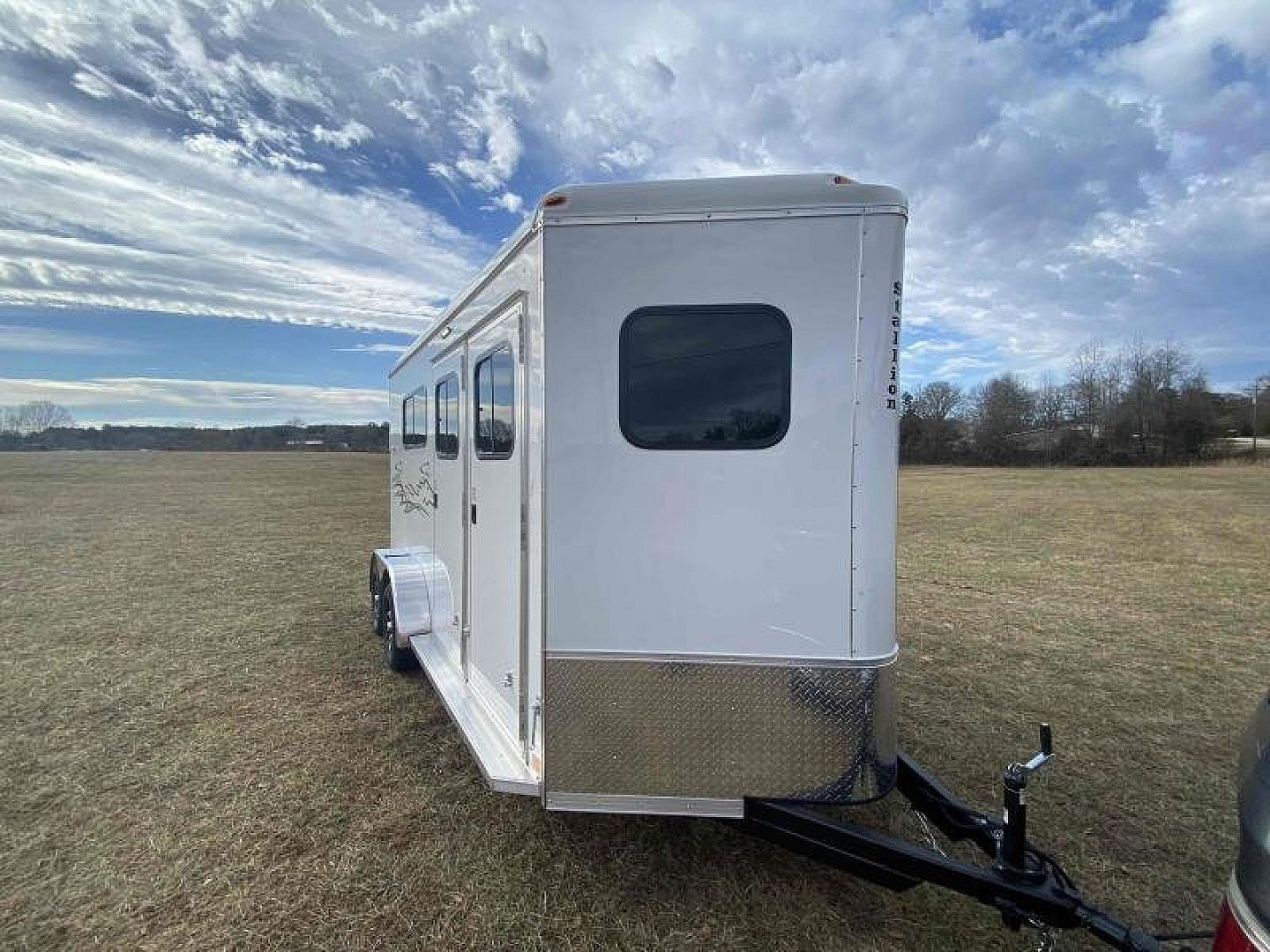 New Homesteader 214FB 2 Horse Direct Load Warmblood Horse Trailer