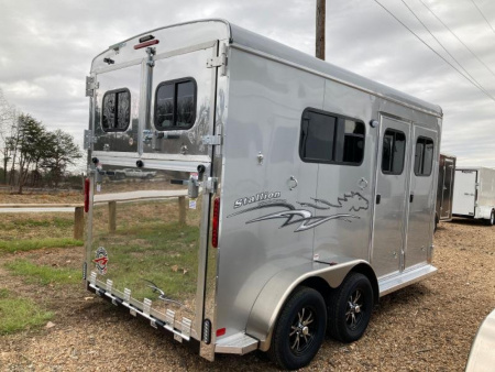 New Homesteader Trailer 214FB 2 Horse Direct Load Warmblood Horse Trailer