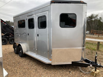 New Homesteader Trailer 214FB Horse Trailer