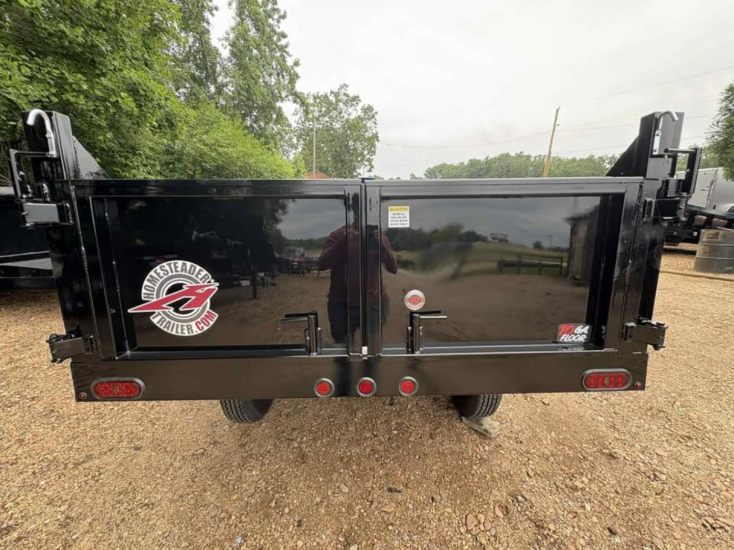 New 2026 Homesteader Trailer 610LB Dump Trailer