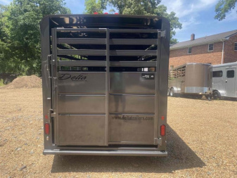 New 2026 Delta Mfg 16' STOCK BUMPER PULL Horse Trailer