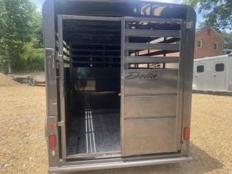 New 2026 Delta Mfg 16' STOCK BUMPER PULL Horse Trailer
