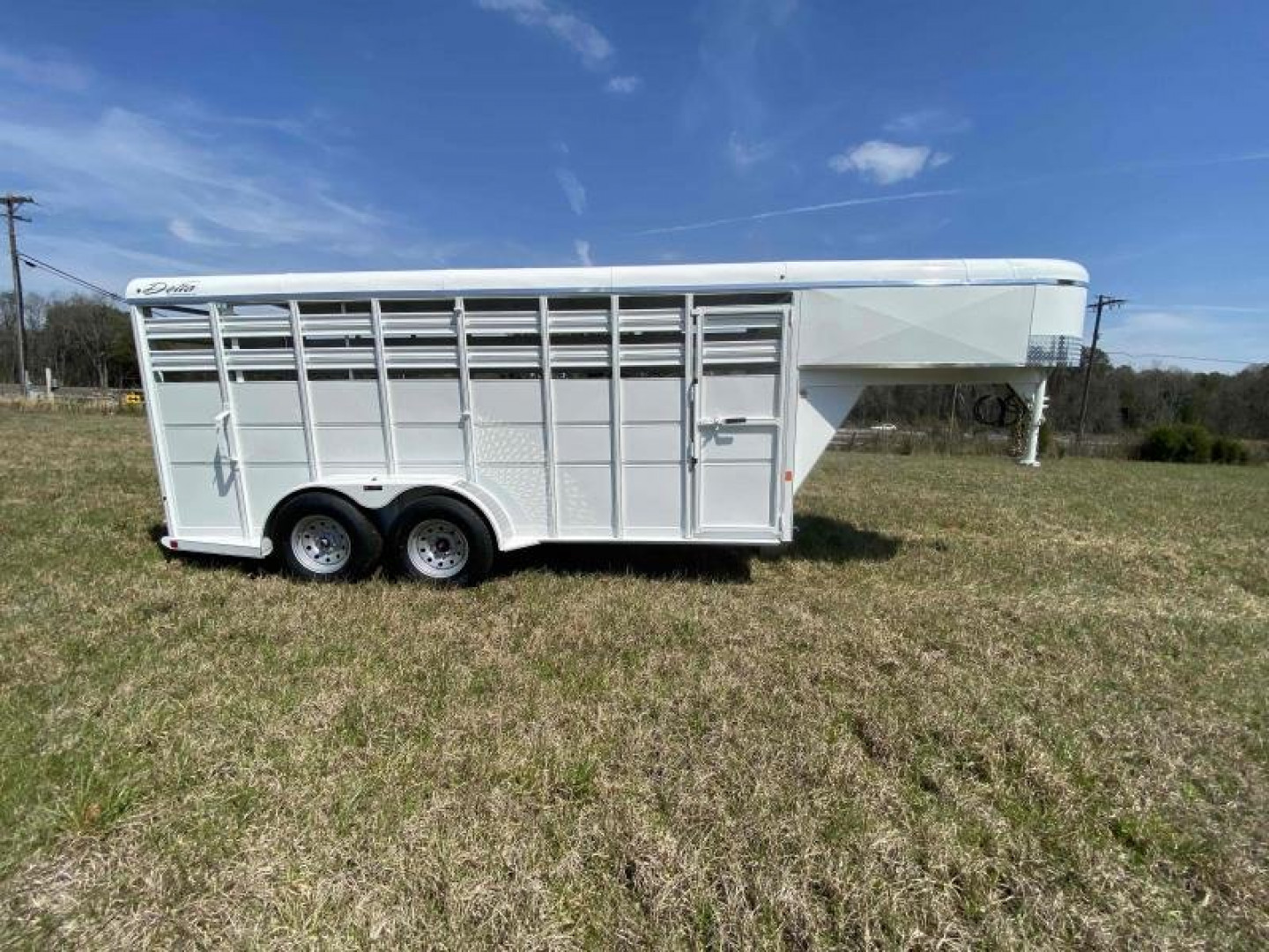 New 2026 Delta Mfg 500 Gooseneck Stock Trailer Horse Trailer
