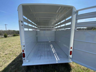 New 2026 Delta Mfg 500 Gooseneck Stock Trailer Horse Trailer