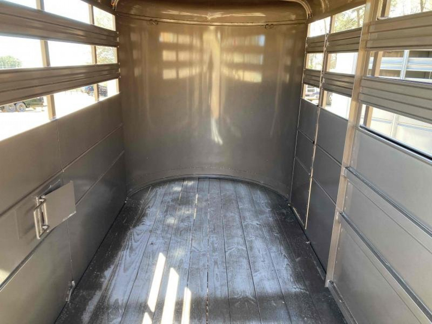 New 2026 Delta Mfg 16' STOCK BUMPER PULL Horse Trailer