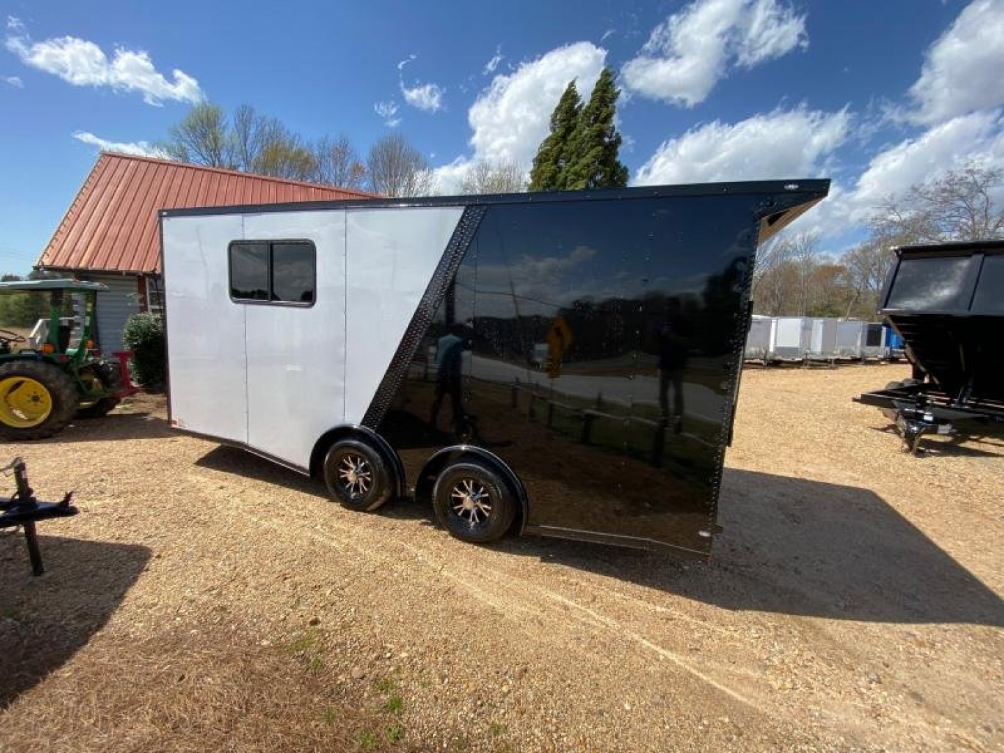 New 2026 Choice Cargo 8.5X18 10K Tandem Axle Enclosed Car Hauler Car / Racing Trailer