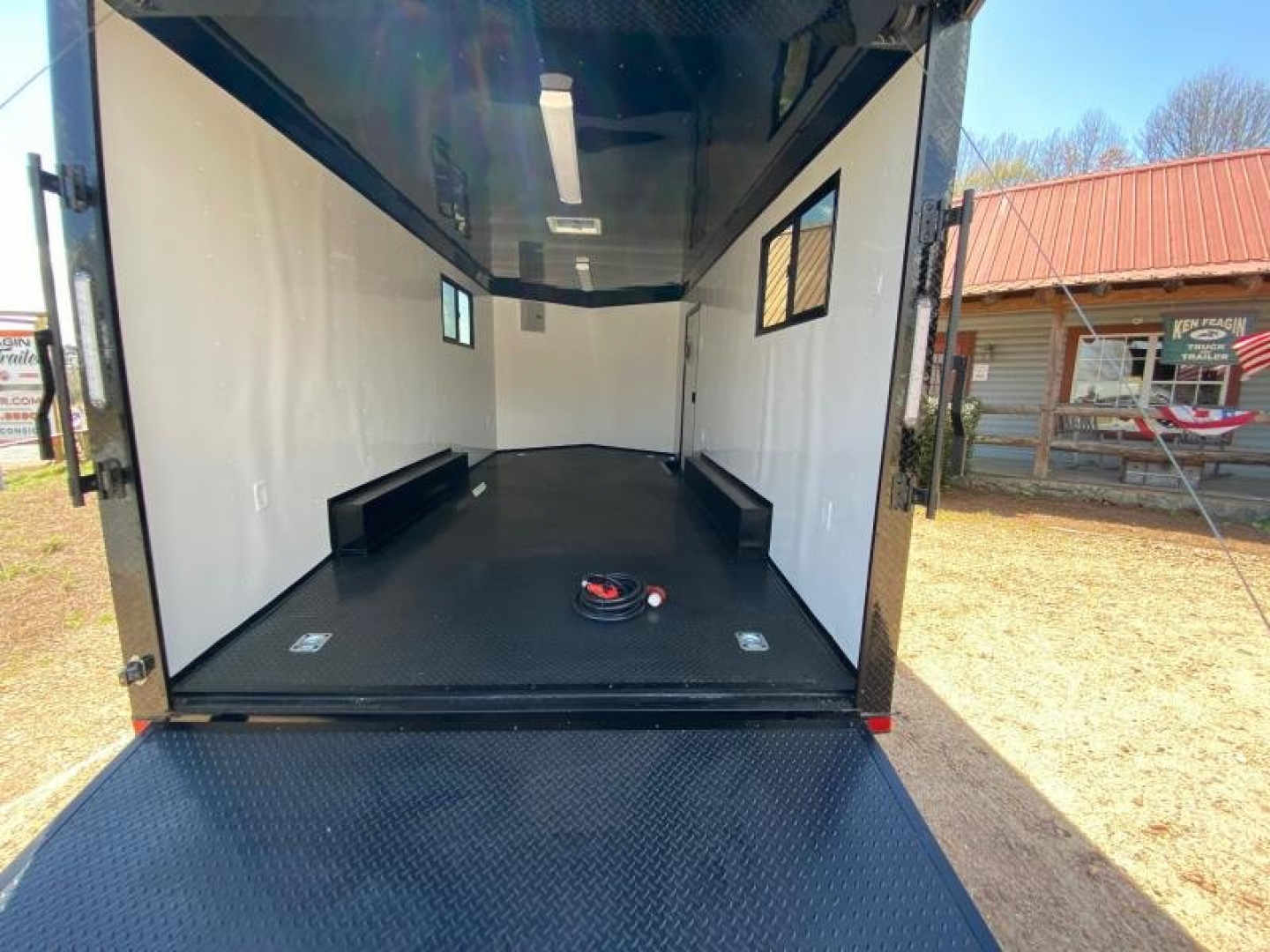 New 2026 Choice Cargo 8.5X18 10K Tandem Axle Enclosed Car Hauler Car / Racing Trailer