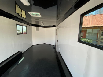 New 2026 Choice Cargo 8.5X18 10K Tandem Axle Enclosed Car Hauler Car / Racing Trailer