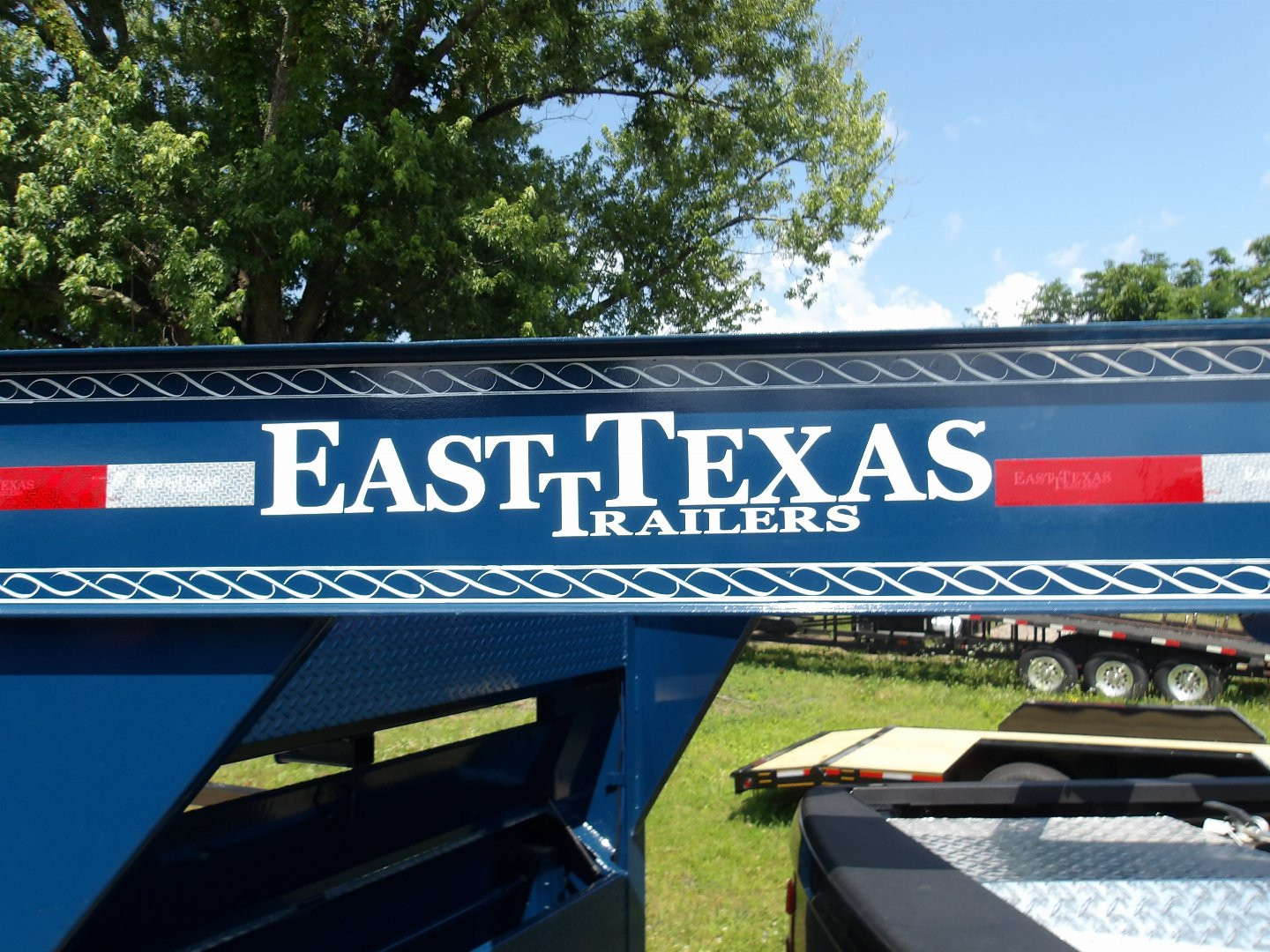 New 2025 EAST TEXAS TRAILERS low boy 17.6K Equipment Trailer