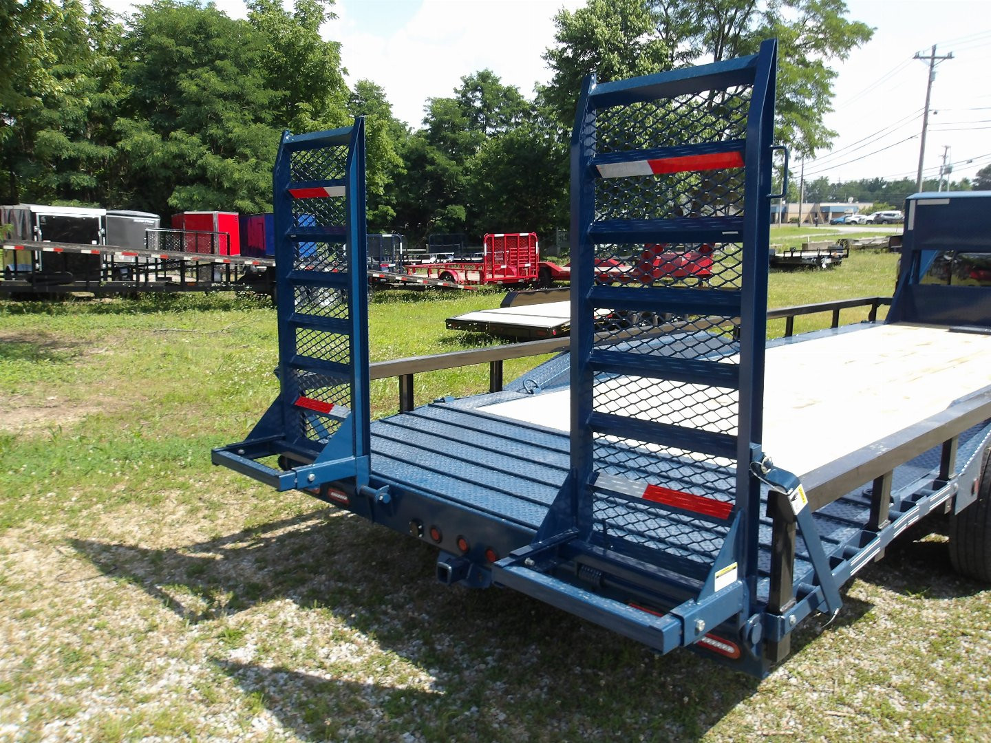 New 2025 EAST TEXAS TRAILERS low boy 17.6K Equipment Trailer
