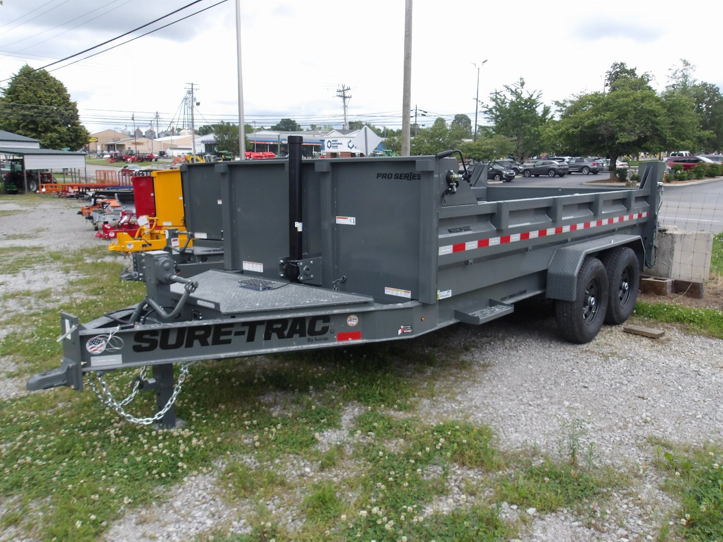 New 2025 Sure-Trac STBTL8214 Dump Trailer