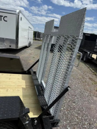 New 2025 Cross Country Manufacturing Scissor Lift Equipment Trailer w/ Transition Flap