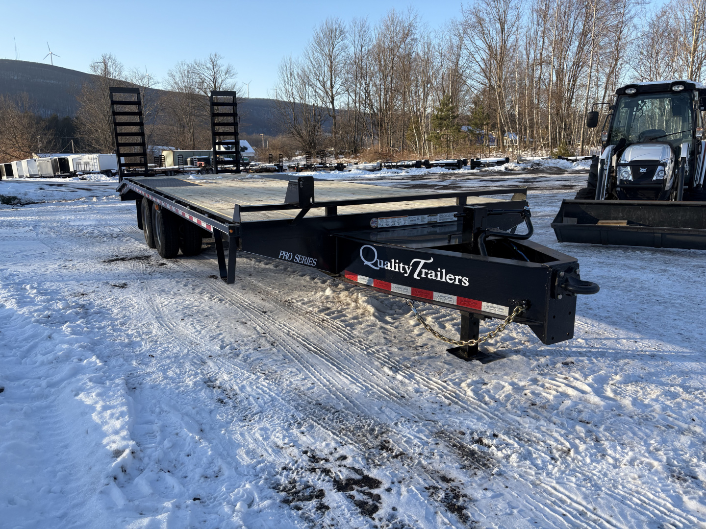 New 2026 Quality Trailers 25' 25K Dually Tandem Deckover Trailer