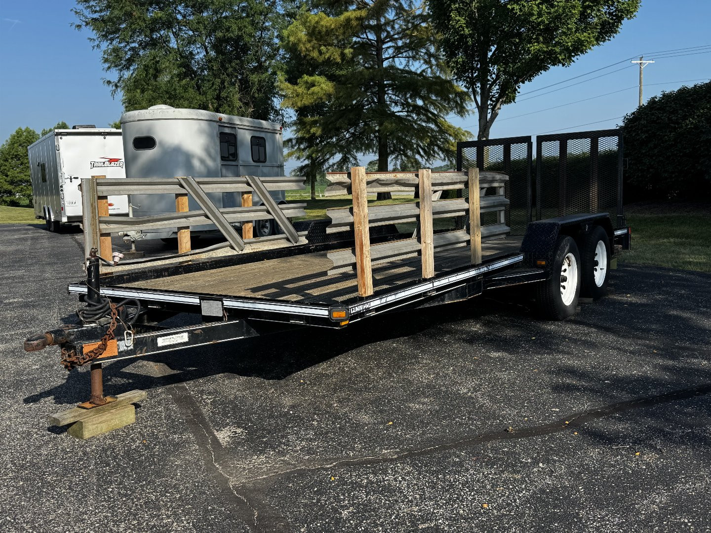 Used USED 1999 CornPro 79" x 18' Utility w/ Split Mesh Ramps