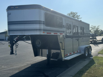 Used 2024 Hawk Elite 2 Horse Slant Trailer
