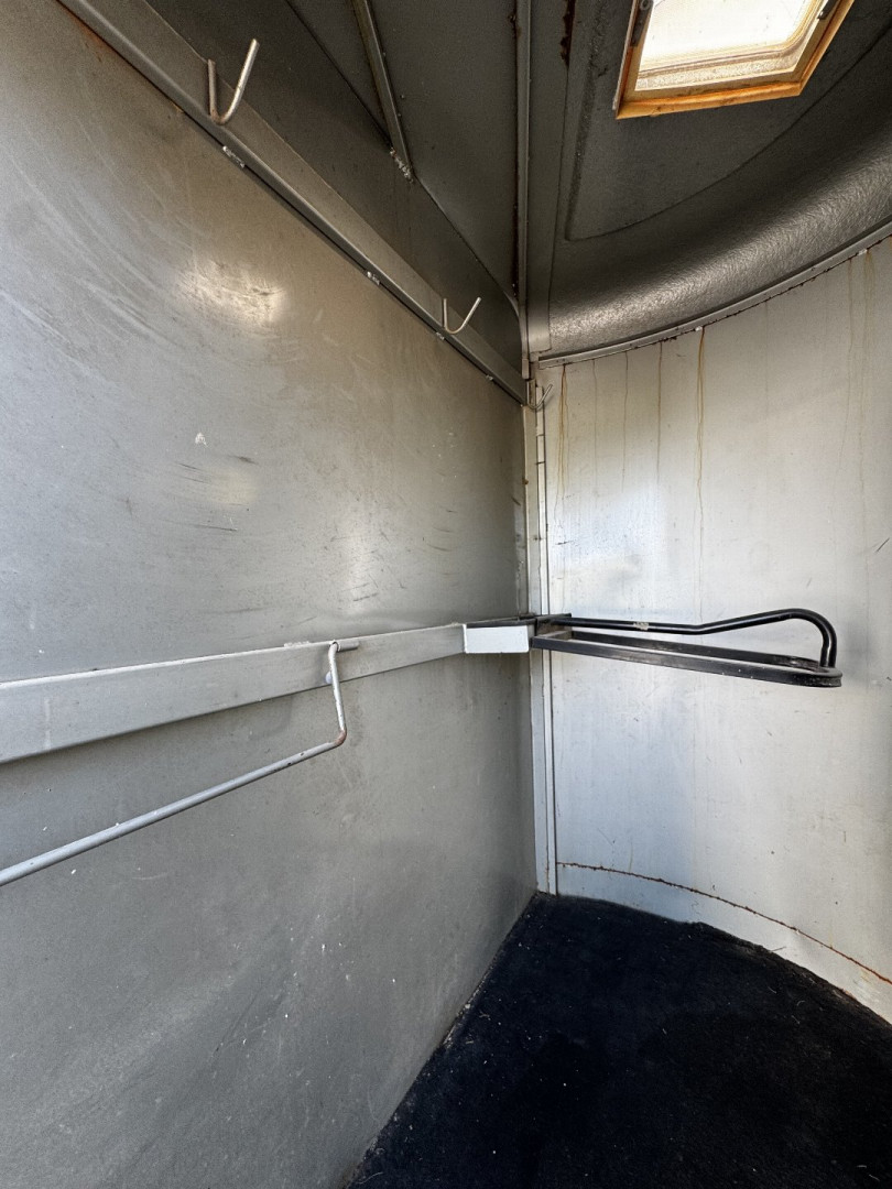 Used 1996 Grey Bison 2H Slant Horse Trailer w/ Tack Room