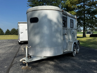 Used 1996 Grey Bison 2H Slant Horse Trailer w/ Tack Room