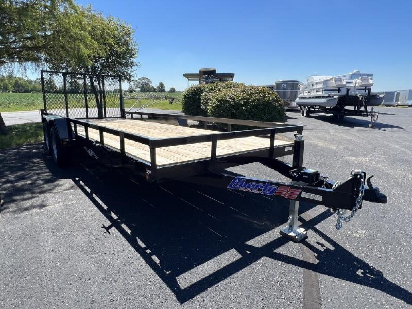New 2022 Liberty Trailers LU10K83X20C5 - *36568