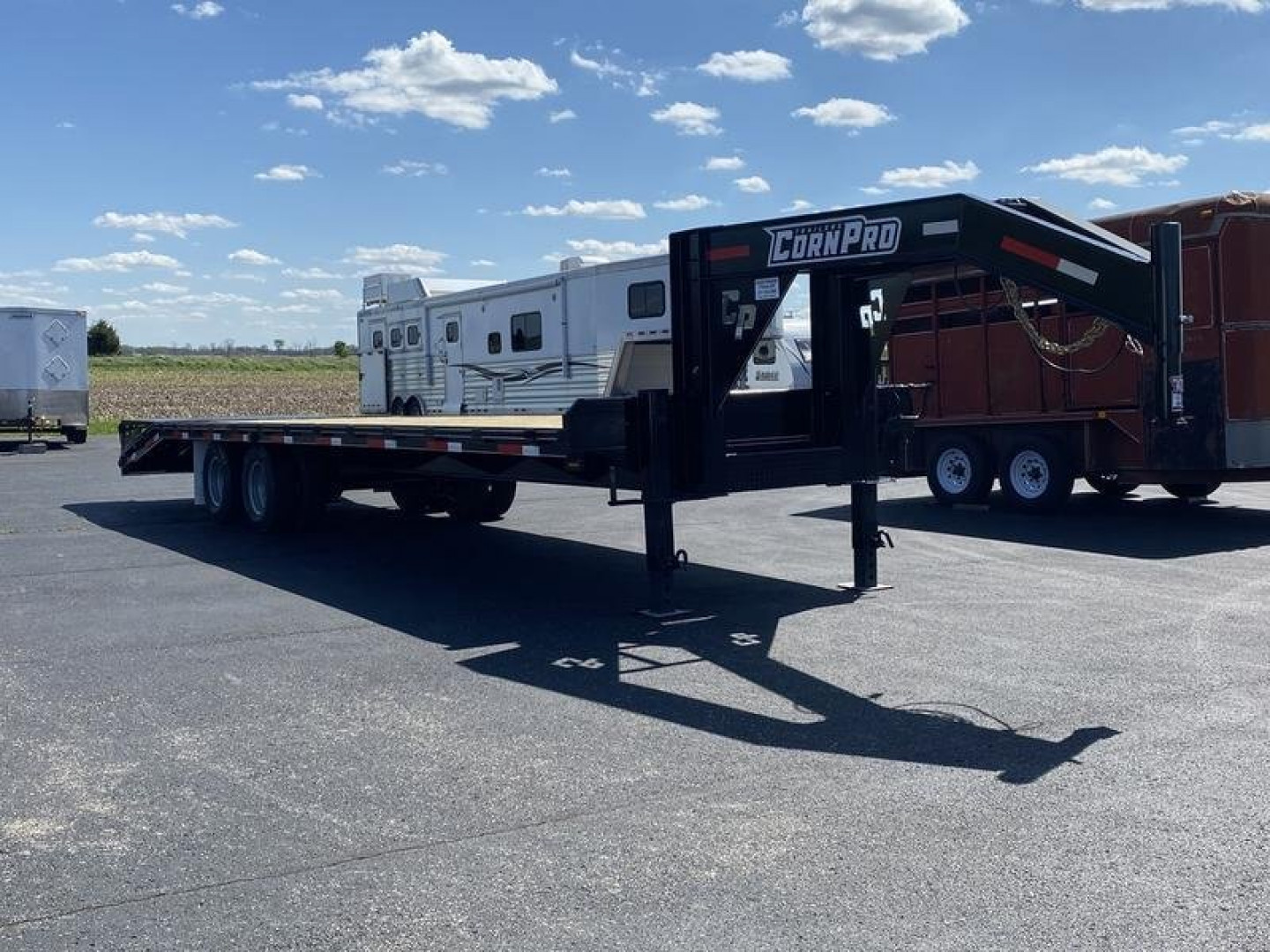 New 2024 CornPro Trailers 25+5 10k Tandem Dual - *84353