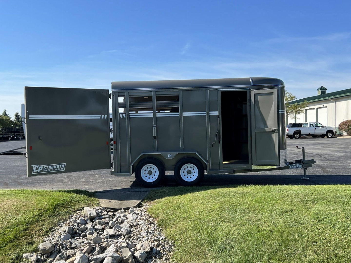 New 2024 CornPro Trailers SB-14-7S - *84711