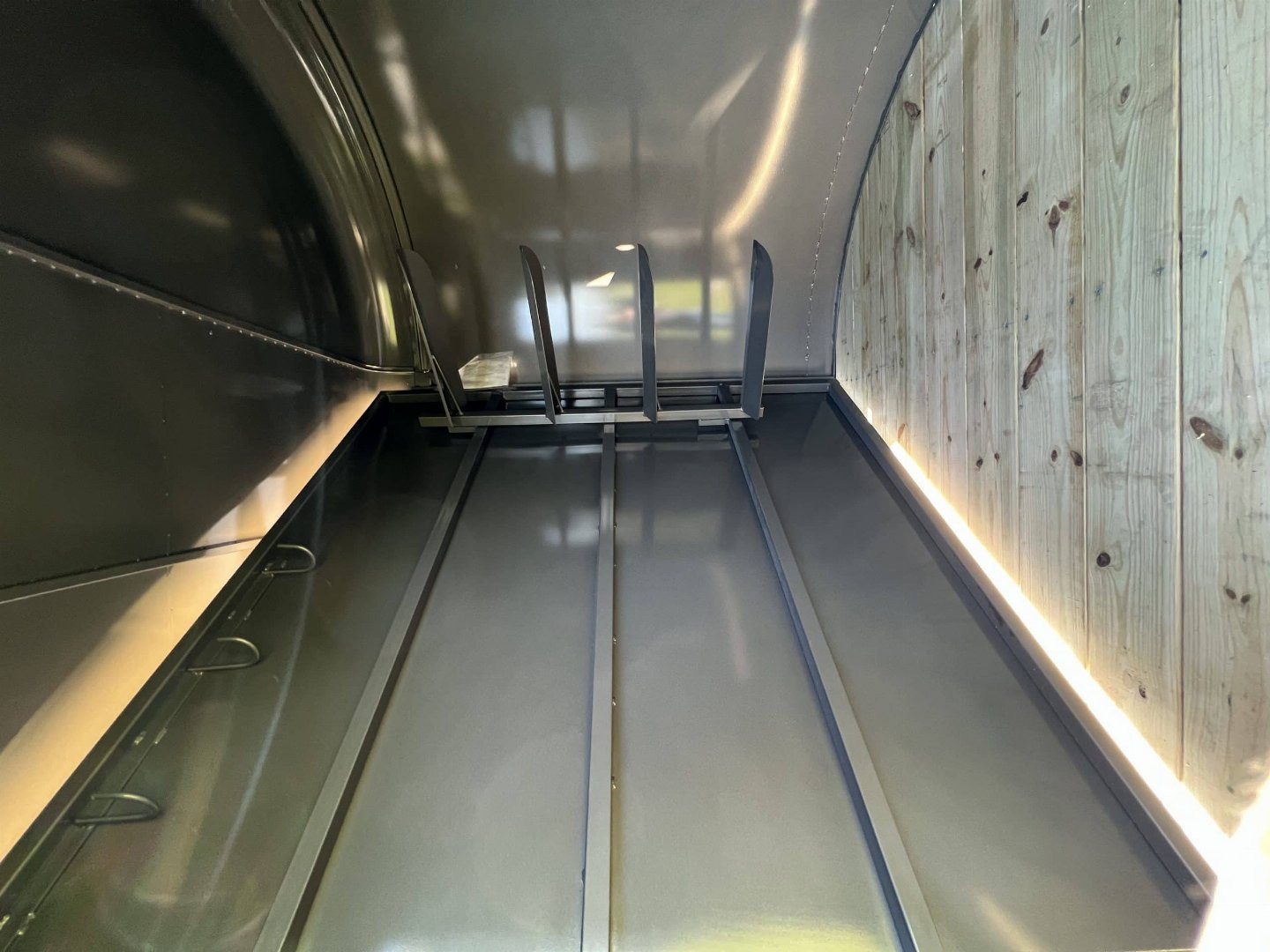 New 2024 CornPro Trailers SB-14-7S - *84711