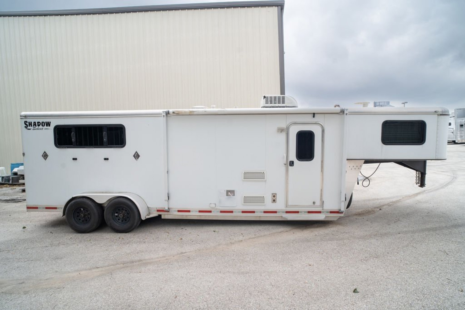 Used 2013 Shadow 4 Horse 15'6" Gooseneck Living Quarters '13 Horse Trailer