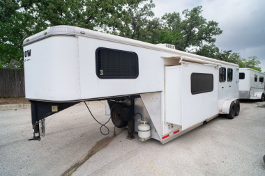 Used 2013 Shadow 4 Horse 15'6" Gooseneck Living Quarters '13 Horse Trailer