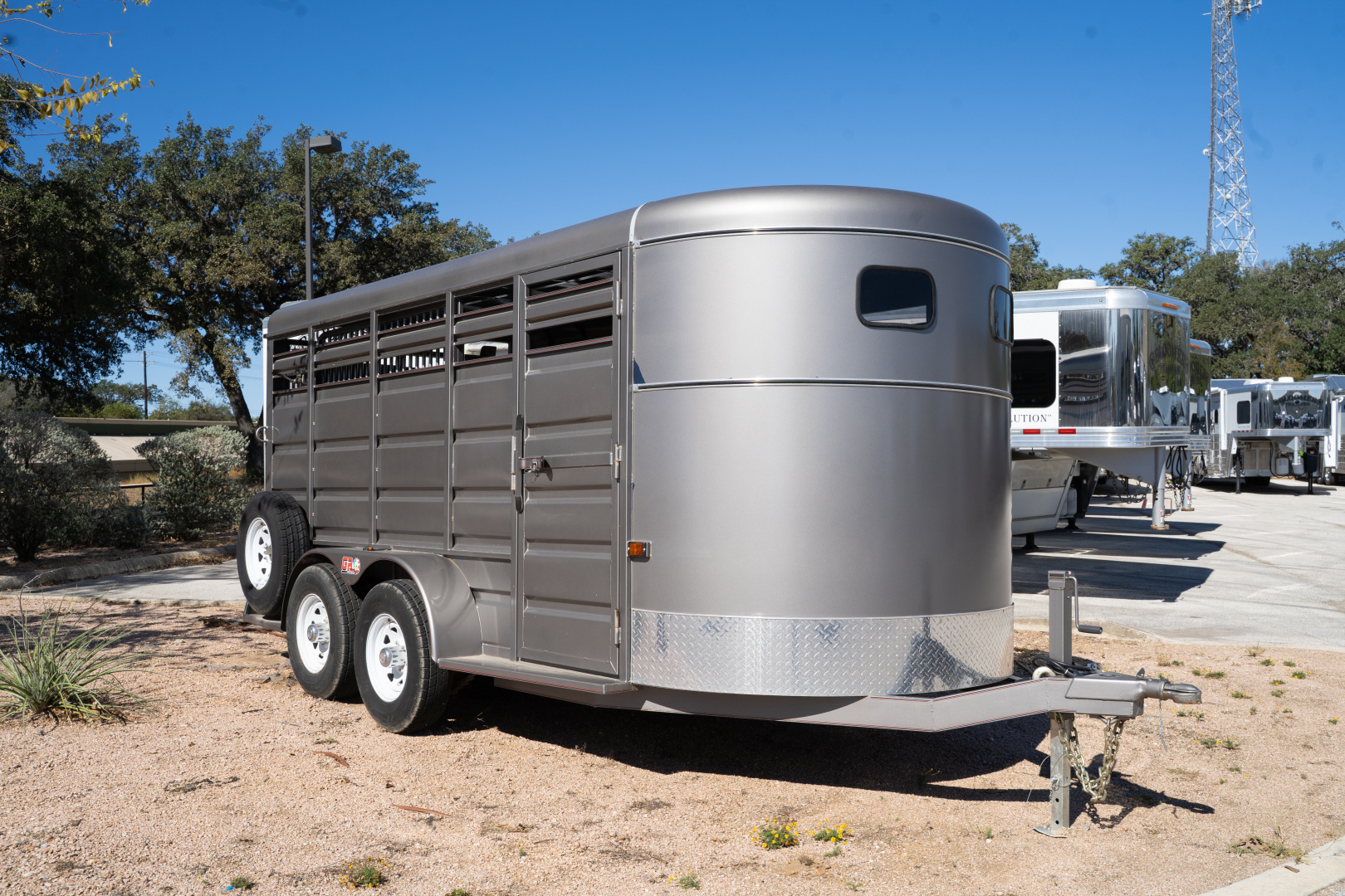 New 2023 GR STOCK TRAILER WITH CENTER GATE, 23'