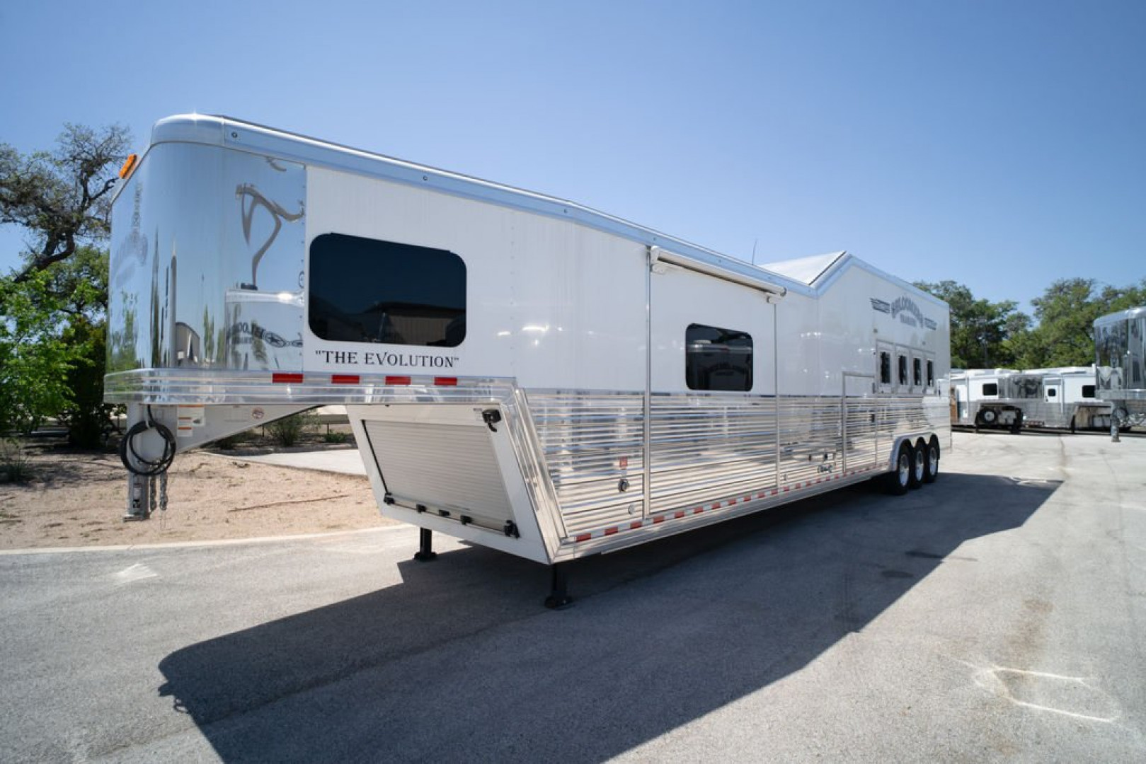 Used 2020 Bloomer 4 Horse Gooseneck Outlaw Living Quarters '20 Horse Trailer